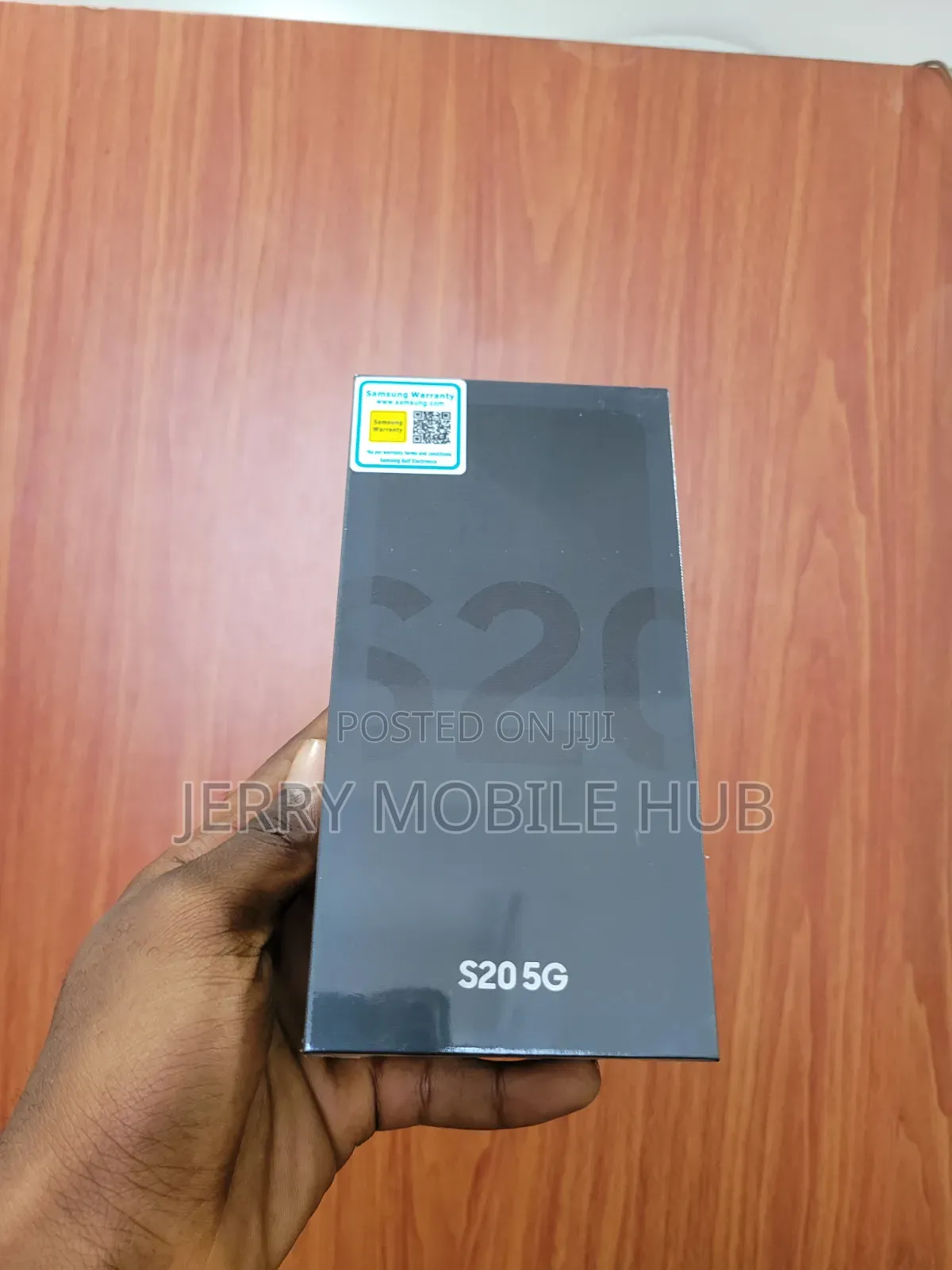 New Samsung Galaxy S20 128 GB Black
