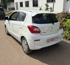 Mitsubishi Mirage SE 2018 White