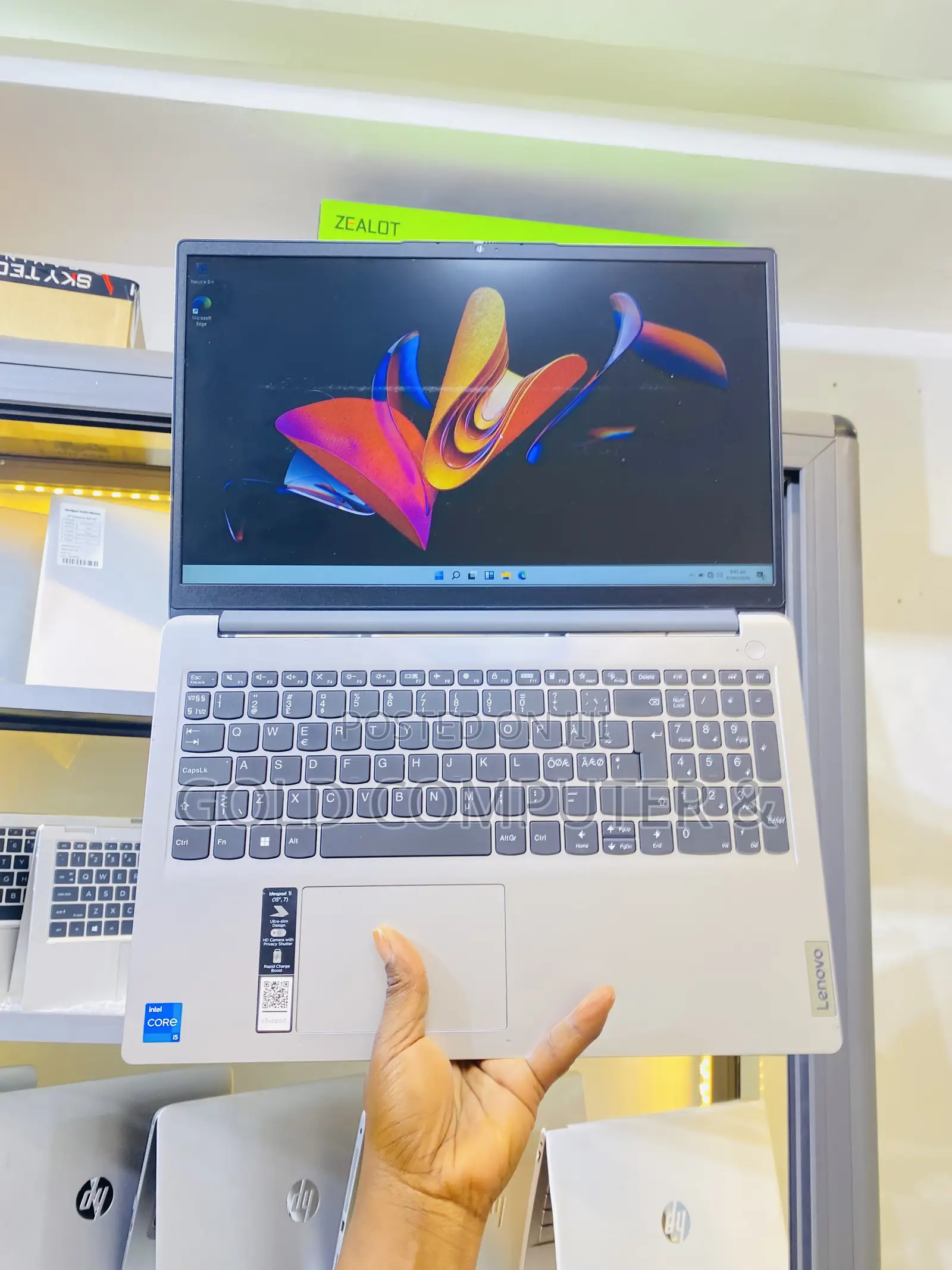 Laptop Lenovo IdeaPad 1 8GB Intel Core i5 SSD 512GB