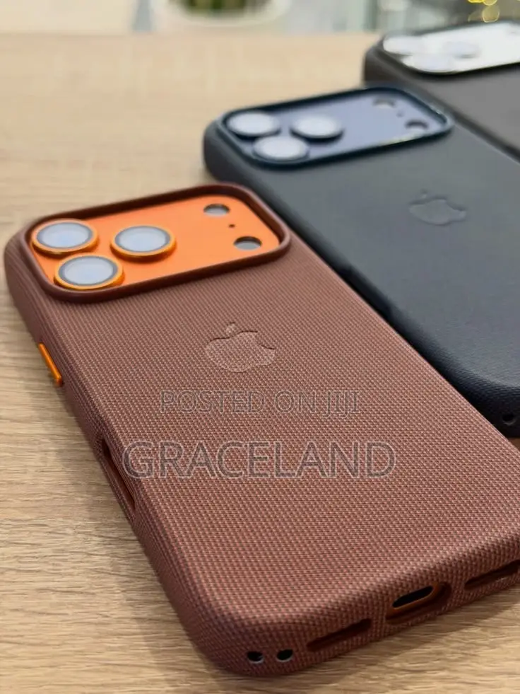 This Is Original Apple Techwoven Case for iPhone 17-17 Pro Max
