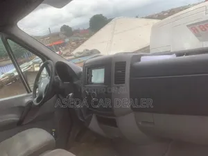 New Mercedes-Benz Sprinter 2024 White