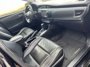 Toyota Corolla S 4dr Sedan (1.8L 4cyl CVT) 2015 Black