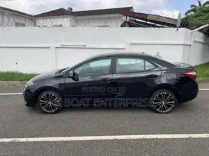 Toyota Corolla S 4dr Sedan (1.8L 4cyl CVT) 2015 Black