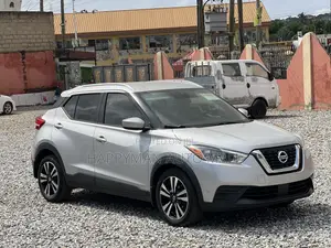 Nissan Kicks 2021 Silver