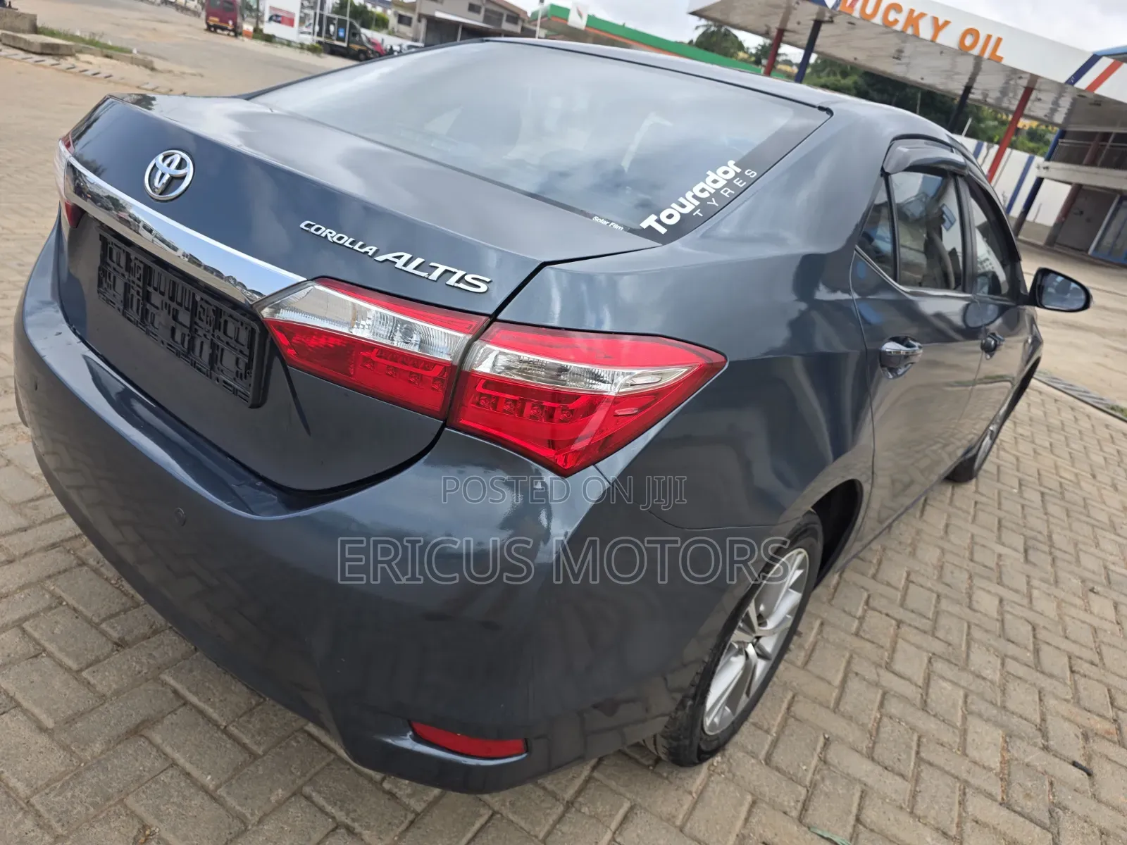 Toyota Corolla Altis 2015 Gray