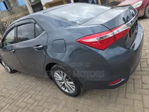 Toyota Corolla Altis 2015 Gray