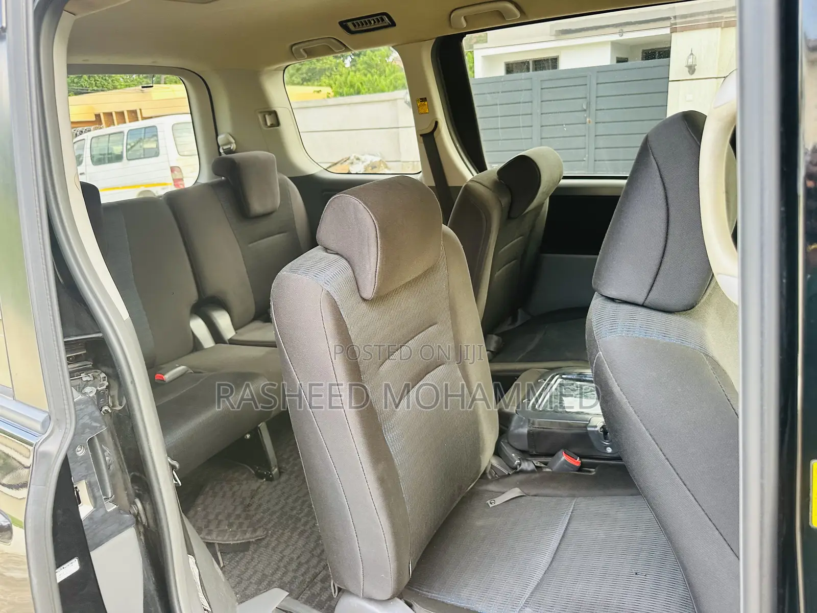 Toyota Voxy X 4WD 7-Seater 2012 Black