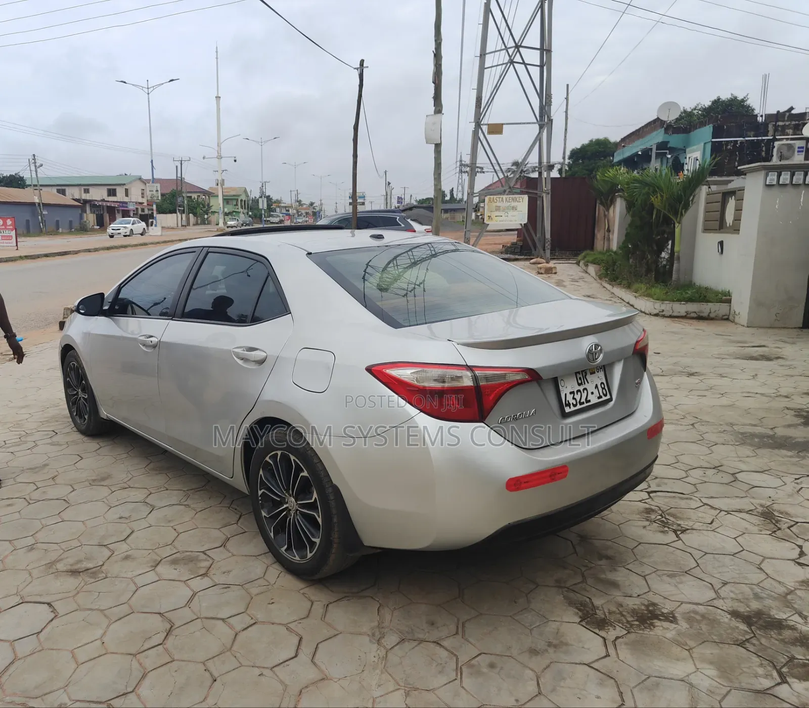 Toyota Corolla S Plus 4dr Sedan (1.8L 4cyl CVT) 2014 Silver