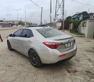 Toyota Corolla S Plus 4dr Sedan (1.8L 4cyl CVT) 2014 Silver