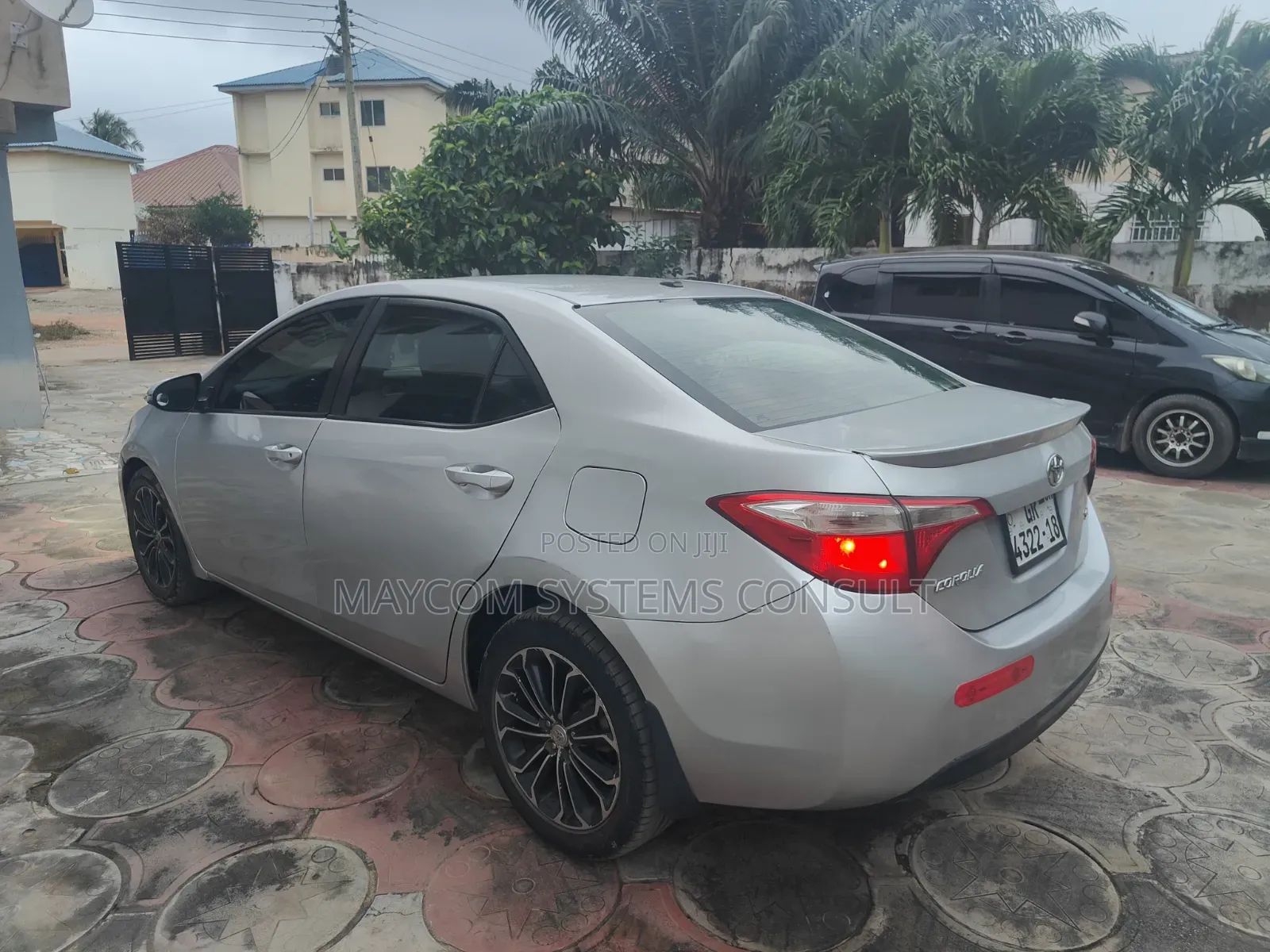 Toyota Corolla S Plus 4dr Sedan (1.8L 4cyl CVT) 2014 Silver