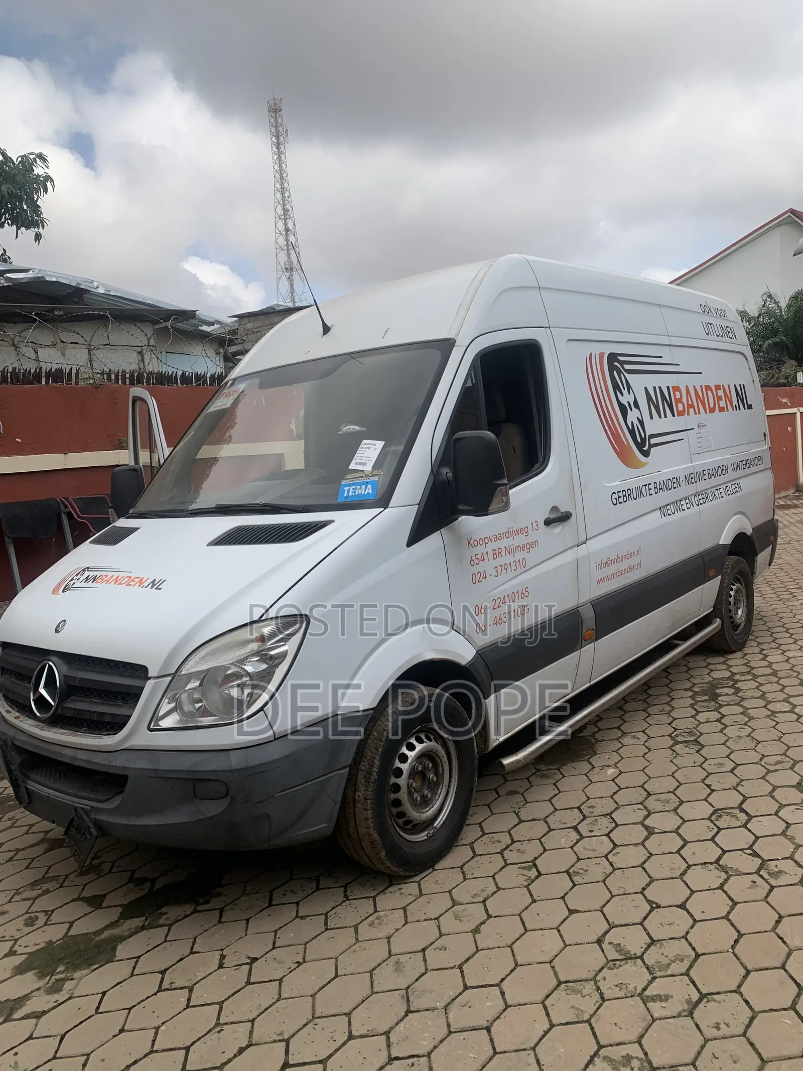 Mercedes-Benz Sprinter 2011