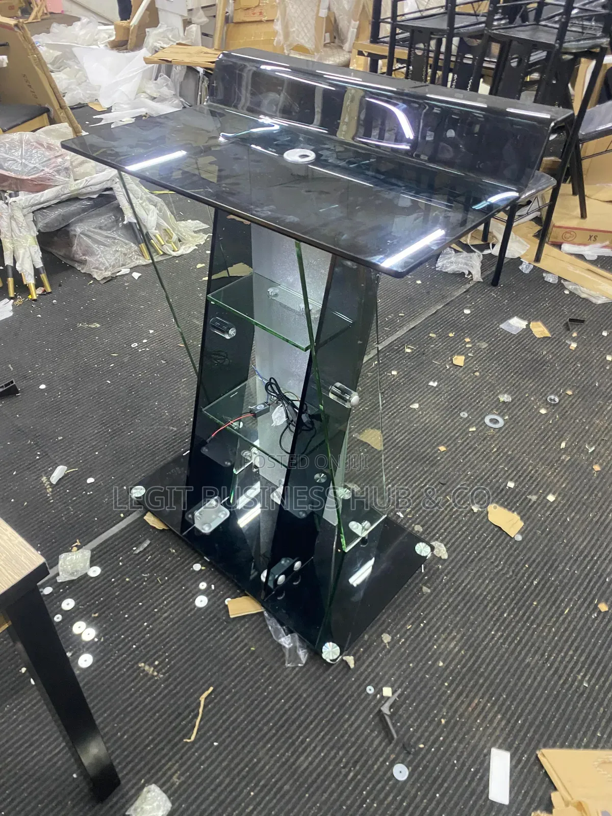 Pulpit High-Quality Tempered Glass
