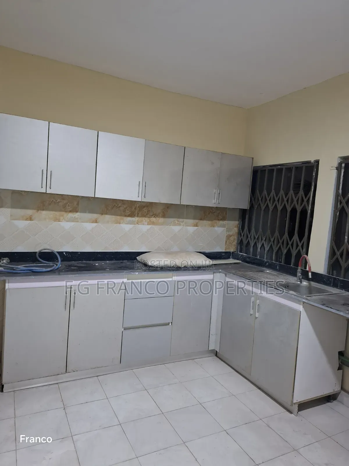 2bdrm Apartment in Kg Franco Properties, Airport Residential Area