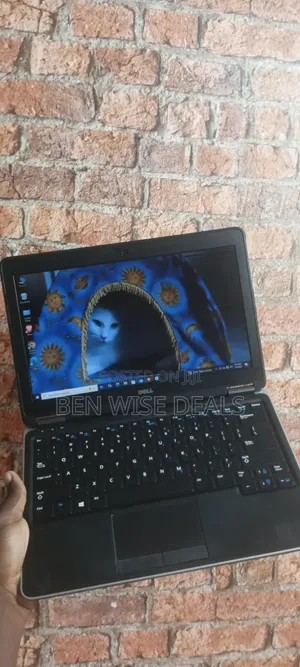 Laptop Dell Latitude E7240 8GB Intel Core i5 SSD 256GB