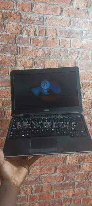 Laptop Dell Latitude E7240 8GB Intel Core i5 SSD 256GB