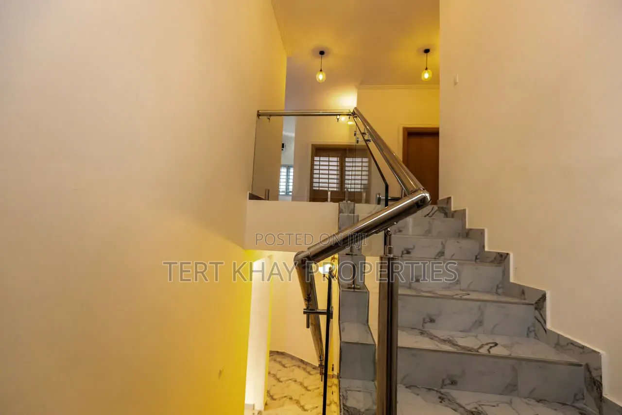 4bdrm House in Lashini, Lashibi for sale