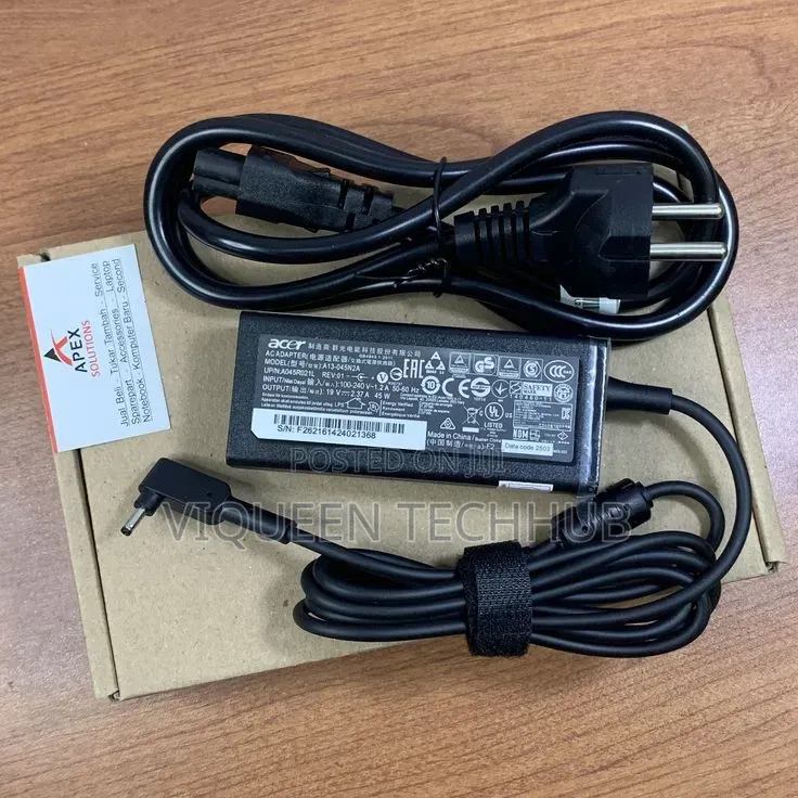 Cer 19v /2.15 Adapter