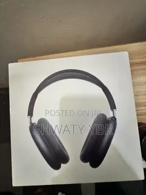 Airpods Max Generation 2 Slightly Used