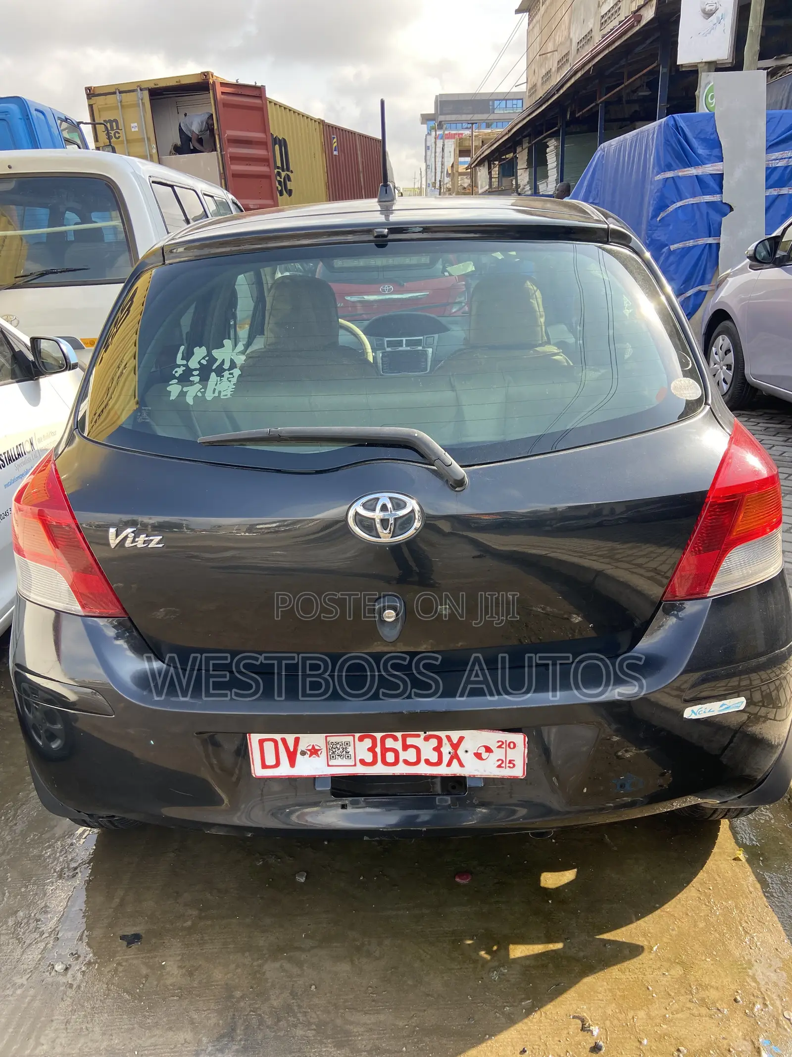 Toyota Vitz 1.3 FWD 3dr 2010 Black