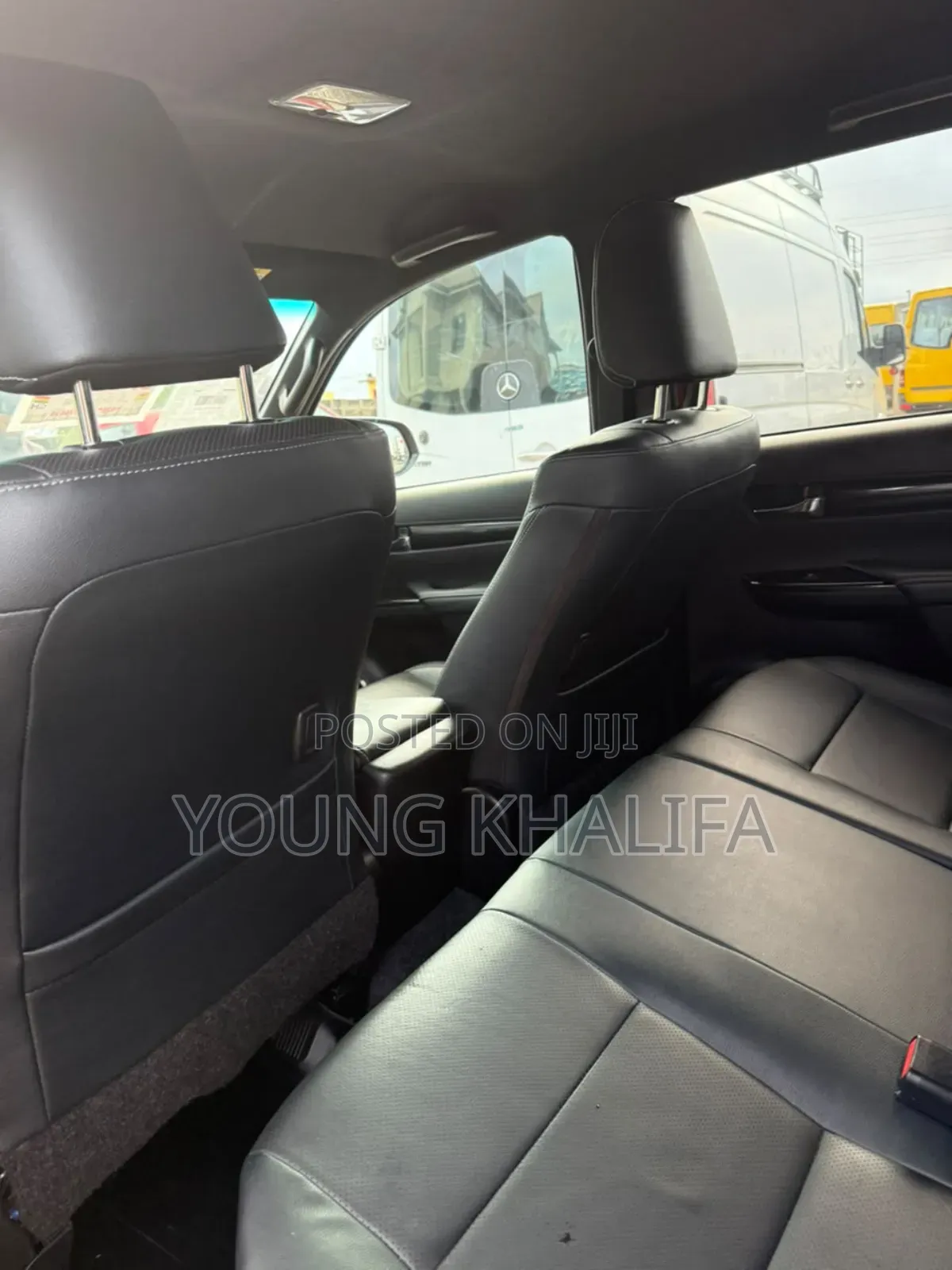 Toyota Hilux 2020 Orange