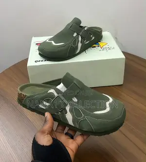 Queezaza Soft Footbed Suede Mules