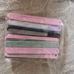 25 Pieces Of Handheld Nail Art Lamp With Free 10 Pieces Nail Clippers