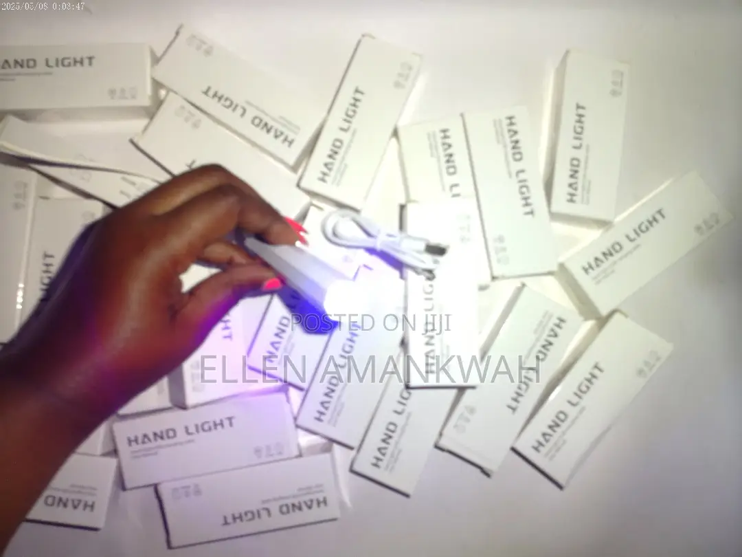 25 Pieces Of Handheld Nail Art Lamp With Free 10 Pieces Nail Clippers