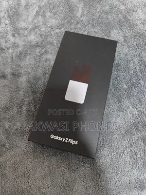 New Samsung Galaxy Z Flip 5 512 GB Blue
