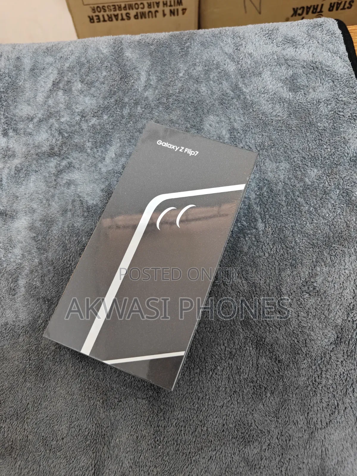 New Samsung Galaxy Z Flip7 256 GB Black