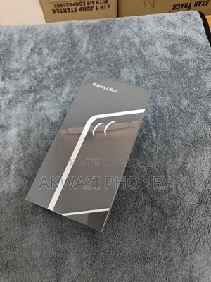 New Samsung Galaxy Z Flip7 256 GB Black