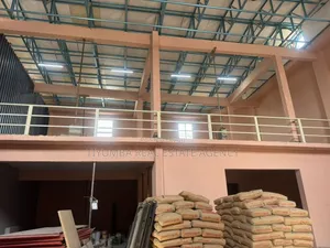 400sqm Warehouse at Tesano.