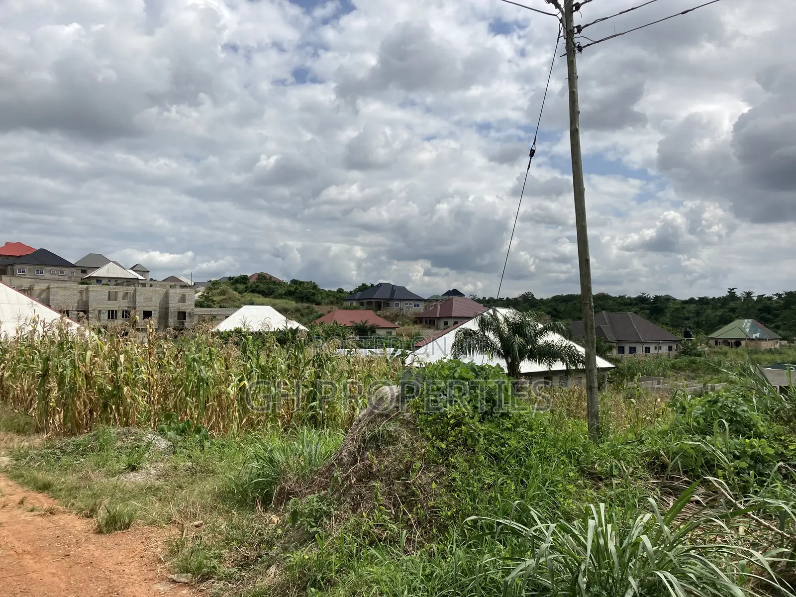 One Plot for Sale at Kwanwoma Duropem Main Road.
