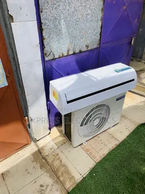 Ultra Modern White —-1.5hp Split Nasco