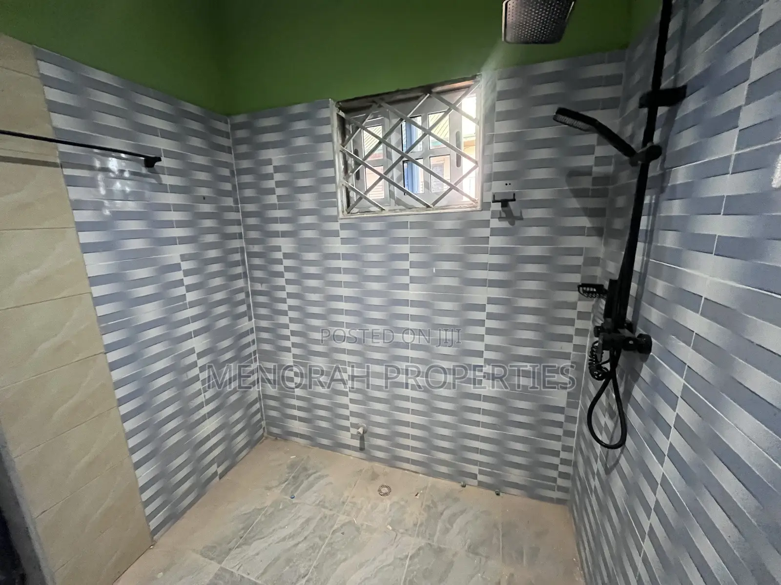 3bdrm Apartment in Oyarifa Special, Pentecost for rent