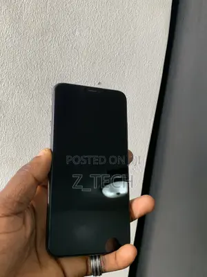 Apple iPhone XS Max 64 GB Black