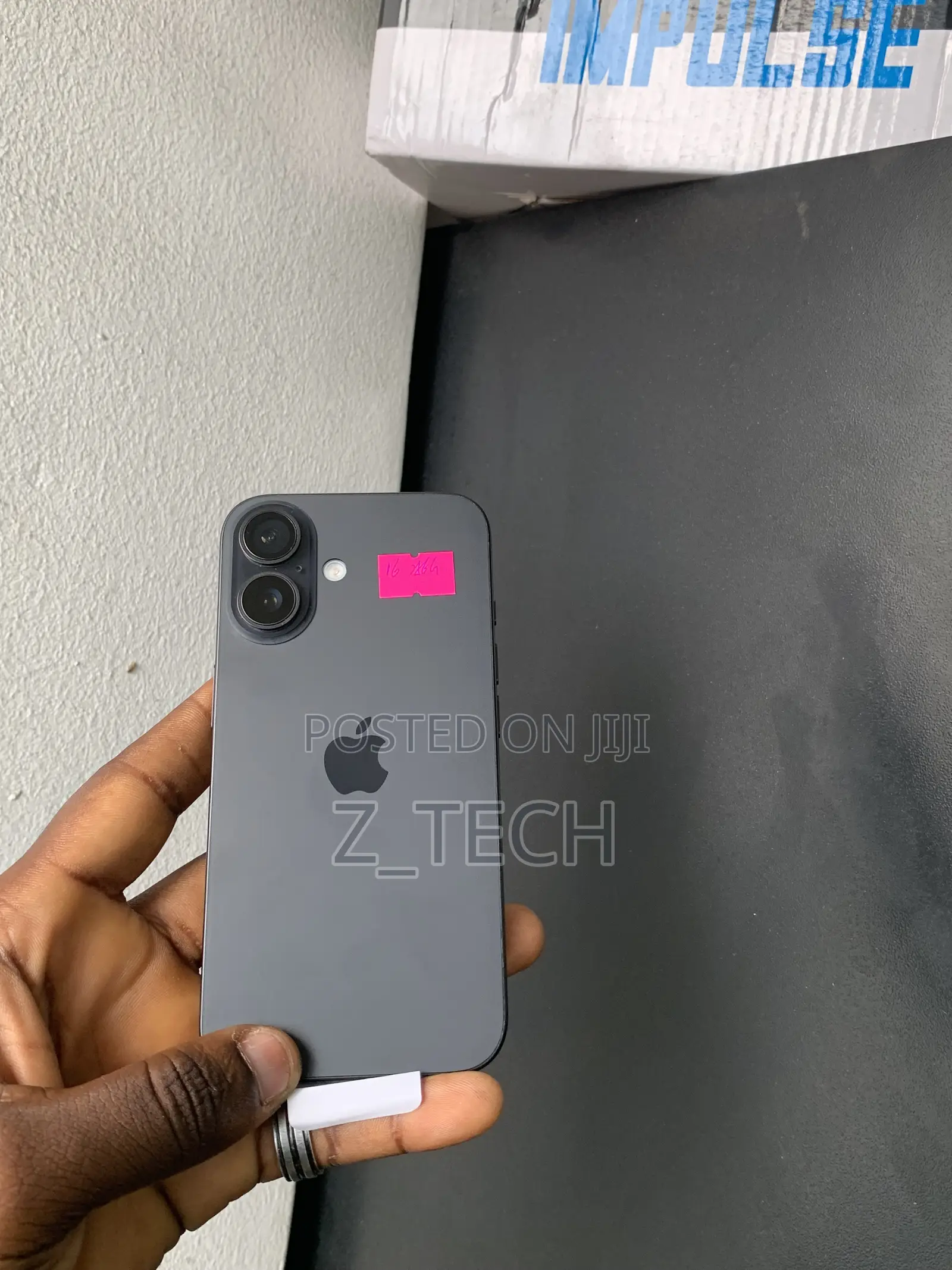 New Apple iPhone 16 128 GB Black