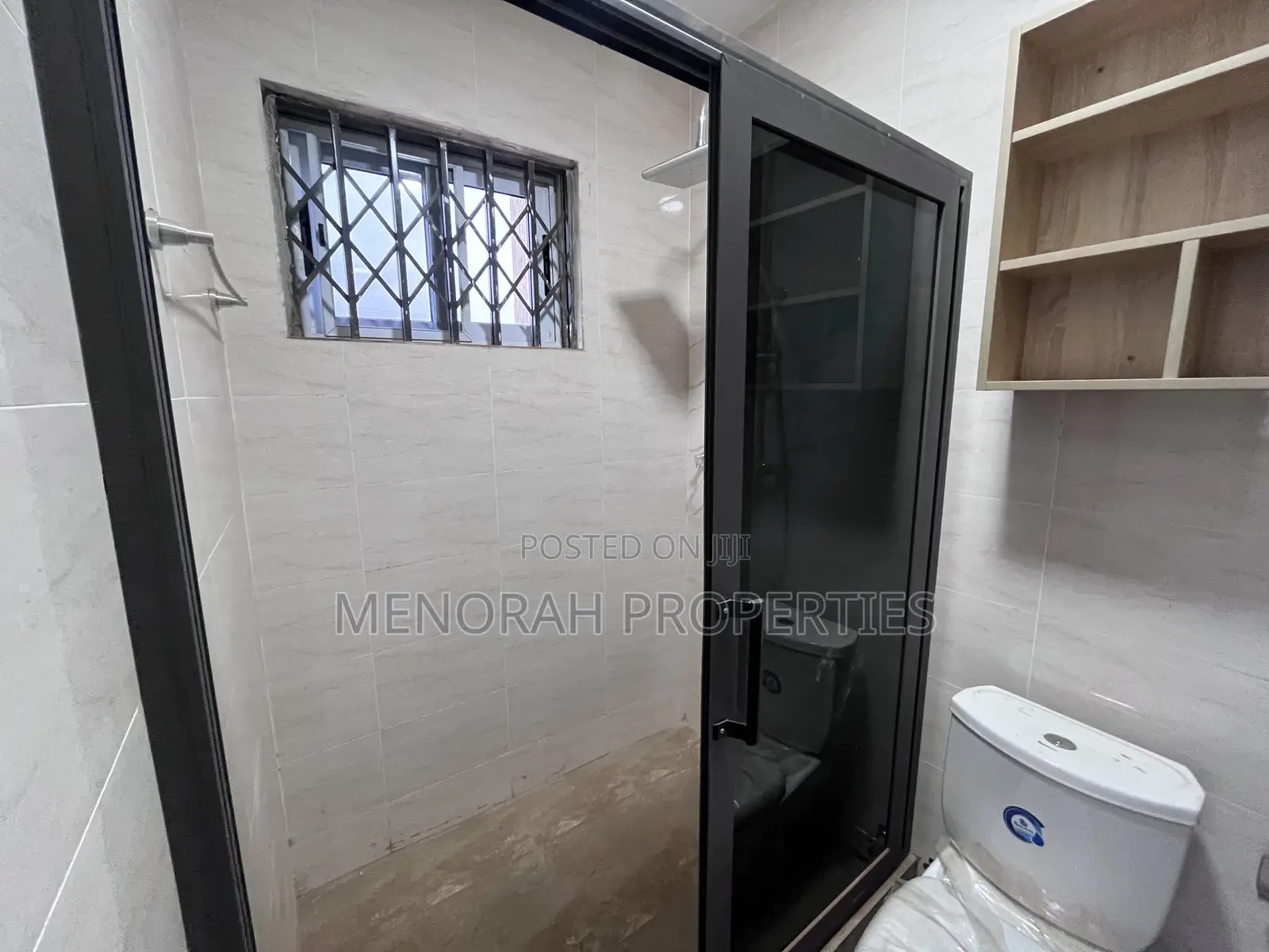 2bdrm Apartment in Adenta Amrahia for rent