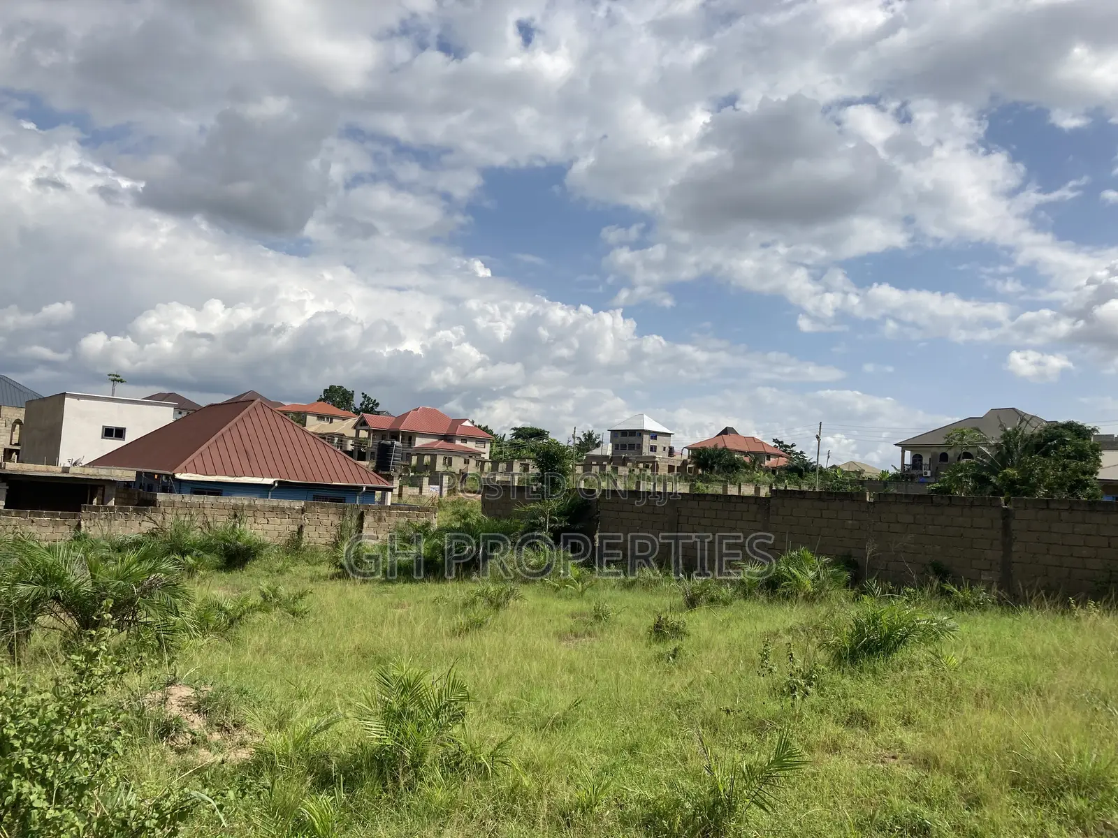 One Plot Fenced at Sokoban,Apaaso.