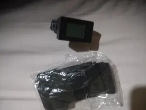 Acoustic Guitar With Tuner and Bag
