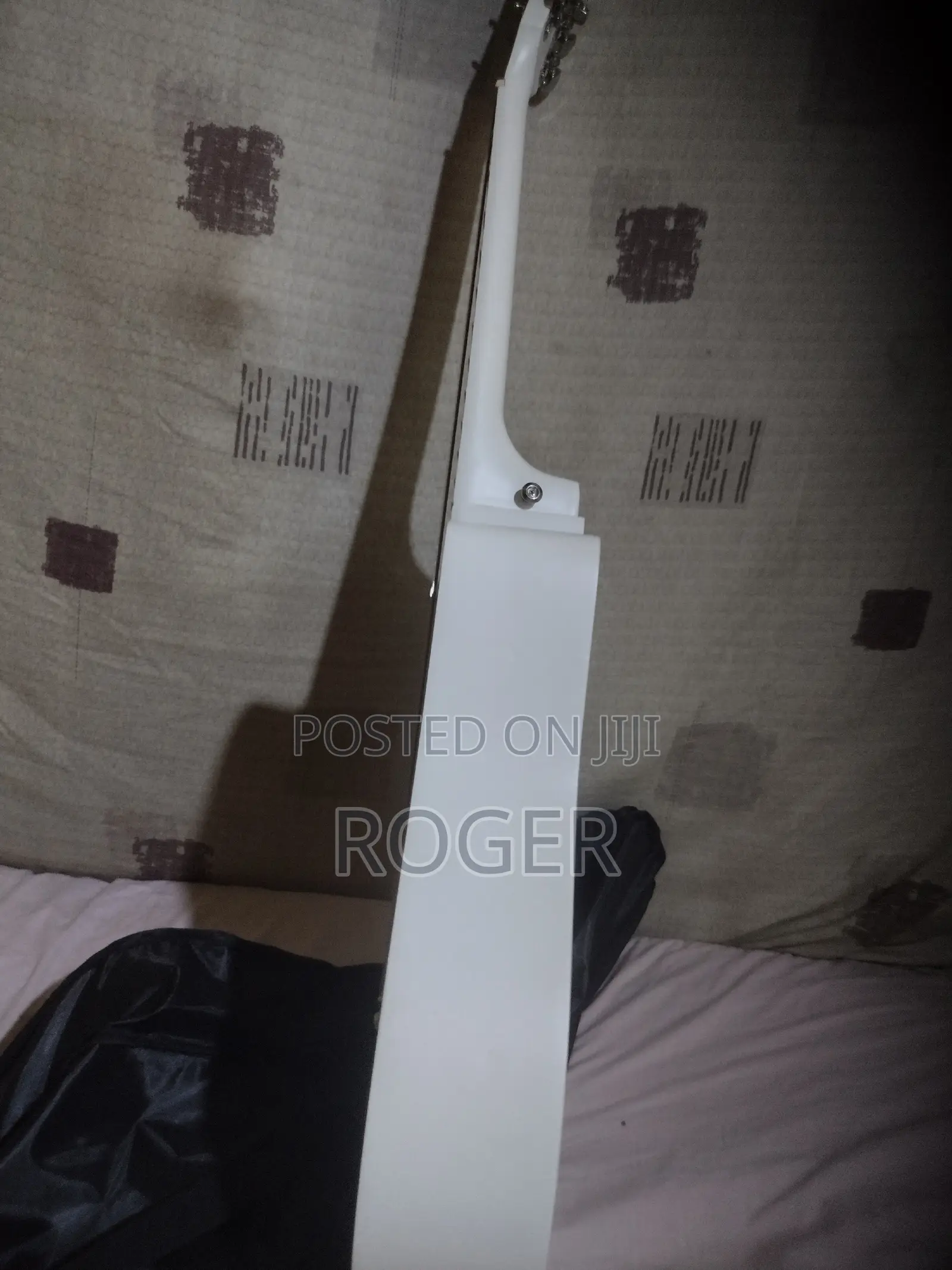 Acoustic Guitar With Tuner and Bag