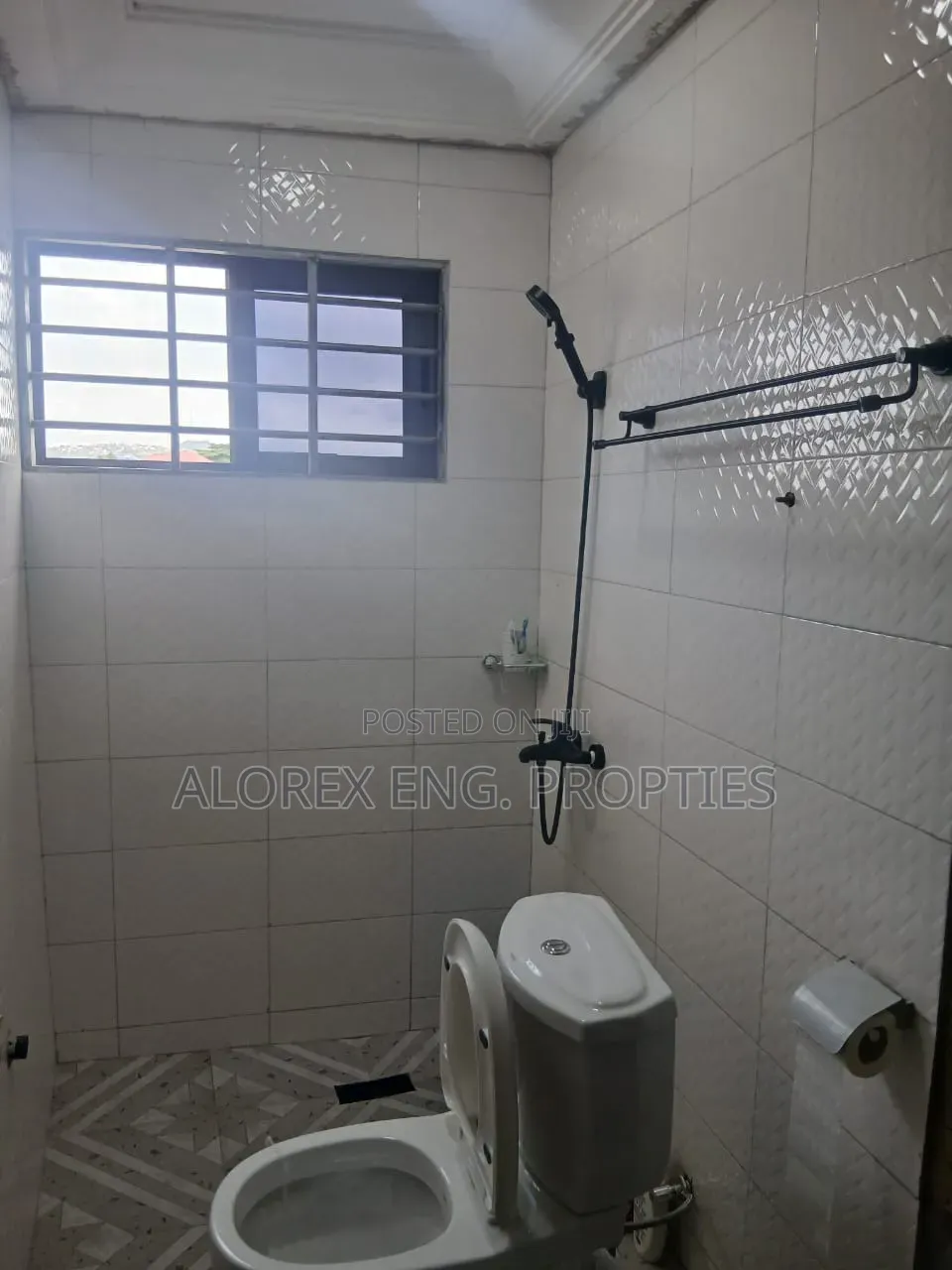 3bdrm House in Haatso Bohwe, ECOMOG for sale