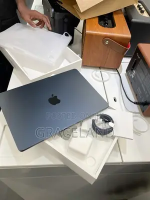 New Laptop Apple MacBook Pro 2026 M5 Pro 24GB Apple M5 Pro SSD 1T