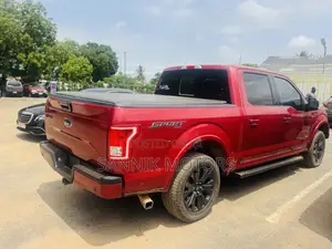 Ford F-150 Lariat 4x4 SuperCab Styleside 6.5 ft. box 145 in. WB 2017