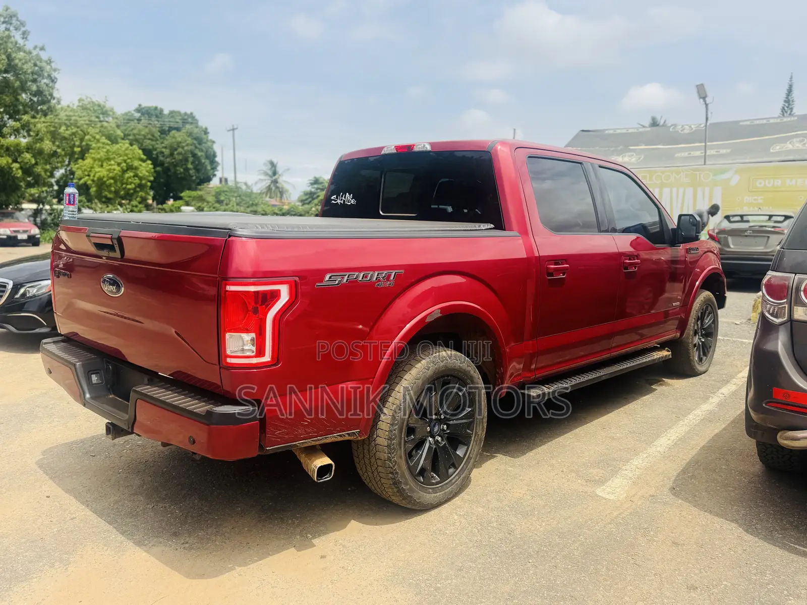 Ford F-150 Lariat 4x4 SuperCab Styleside 6.5 ft. box 145 in. WB 2017