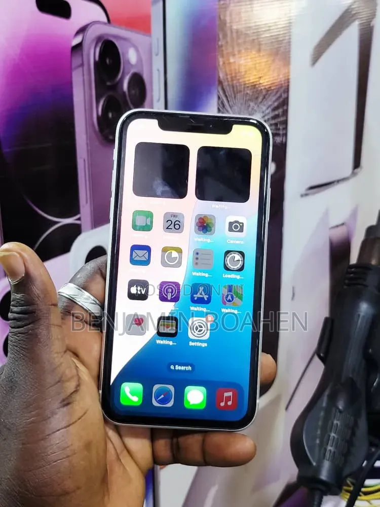 Apple iPhone XR 64 GB White