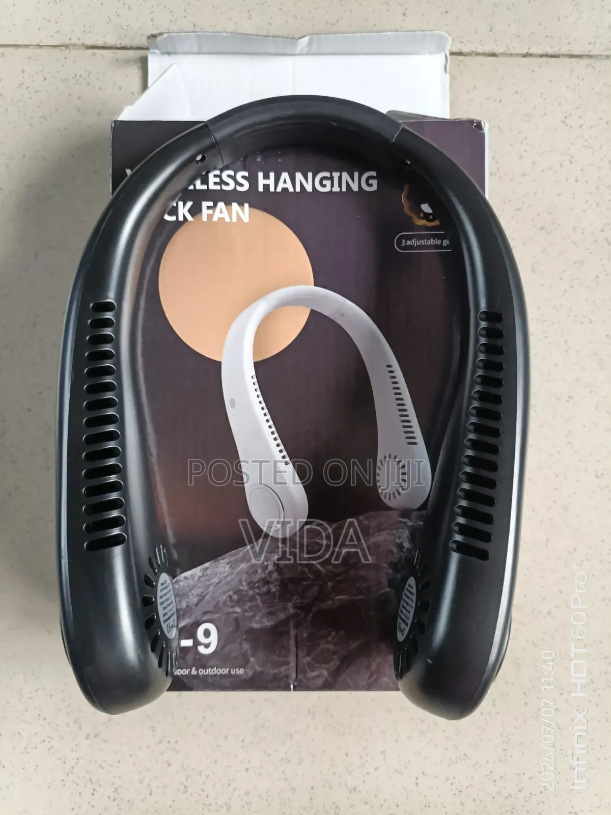 Vaneless Hanging Neck Fan