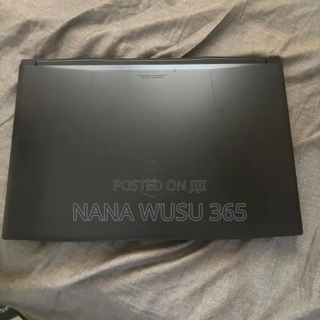 Laptop MSI Katana 17 16GB Intel Core i7 SSD 1T