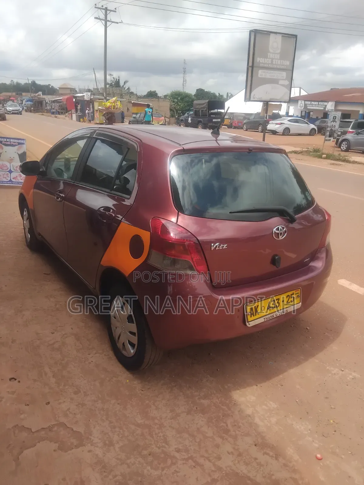 Toyota Vitz 2010 Burgundy