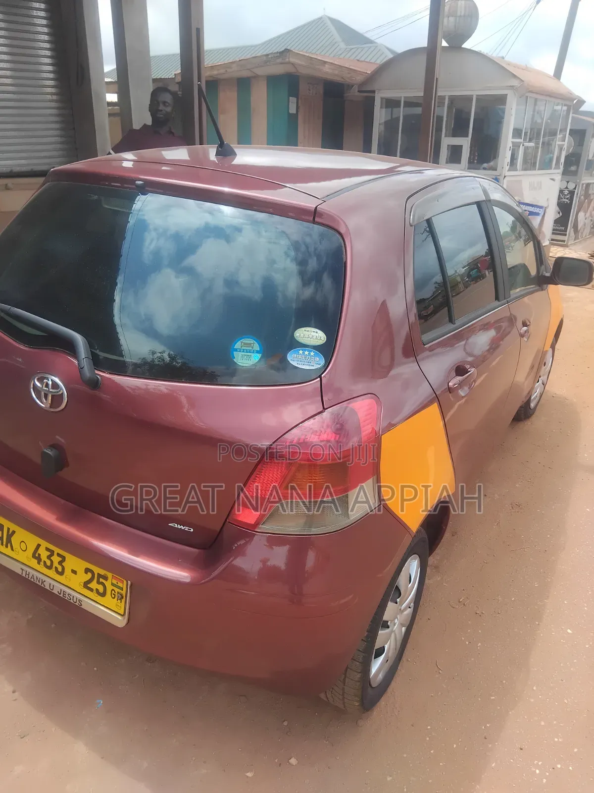 Toyota Vitz 2010 Burgundy