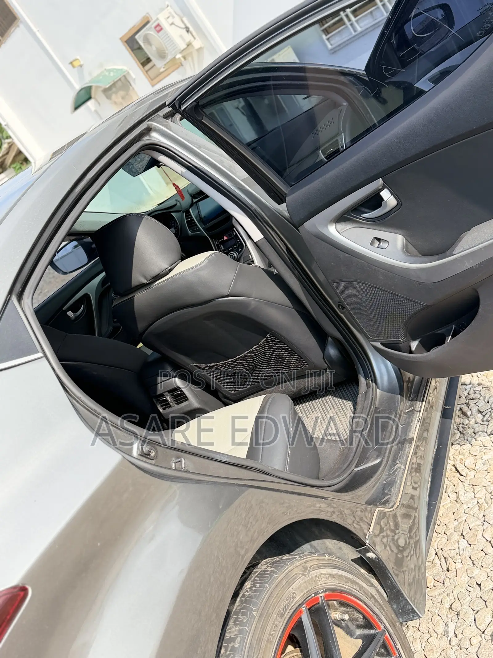 Hyundai Elantra SE 4dr Sedan (1.8L 4cyl 6M) 2015 Gray